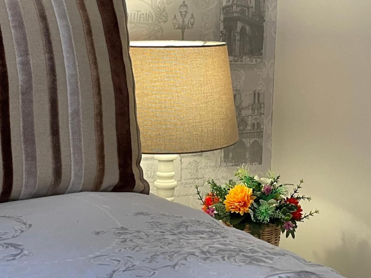 St Georges Balcony Suite With Parking Портцмаус Экстерьер фото